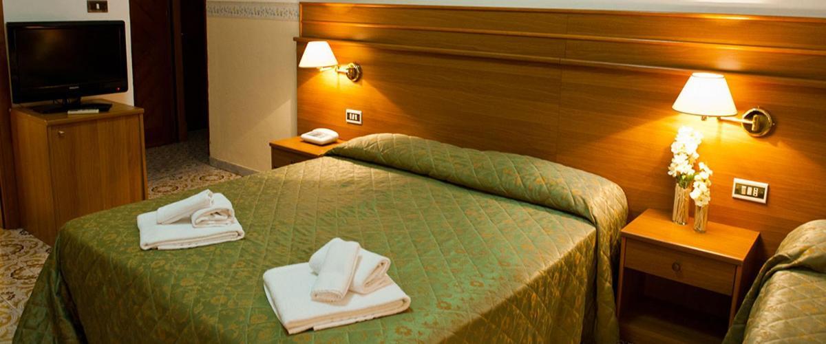 Hotel Capys カプア エクステリア 写真