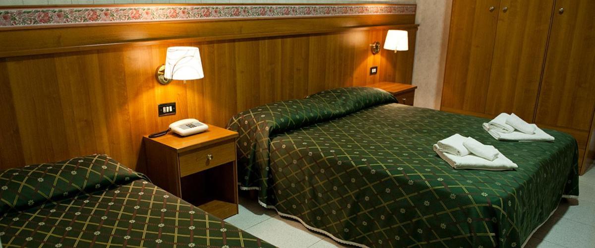 Hotel Capys カプア エクステリア 写真
