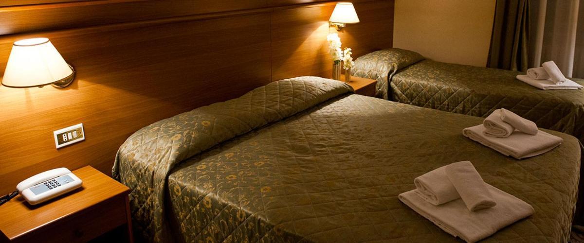 Hotel Capys カプア エクステリア 写真